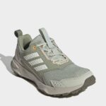 Zapatillas Deportivas Adidas Mujeres Jr9142 Terrex Tracefinder 2 W - Imagen 32